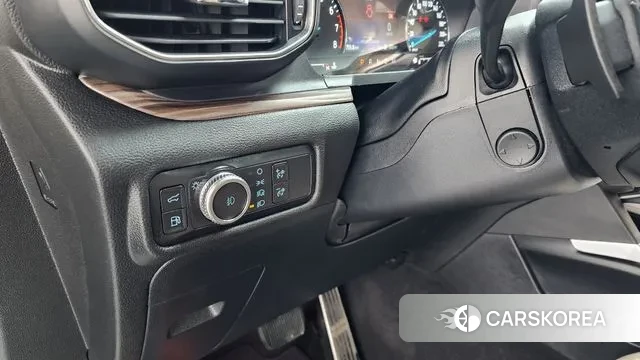 Ford Explorer 6th Generation 2021 Белый из Кореи, фото 5