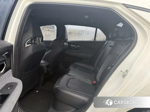 GAC Trumpchi Shadow Leopard 2024 Белый из Китая, фото 5