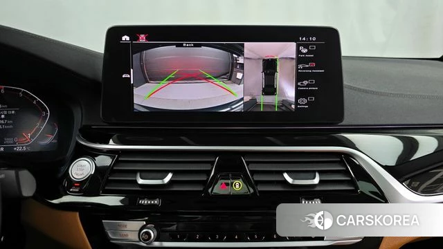 BMW 5 Series (G30) 2022 Черный из Кореи, фото 5