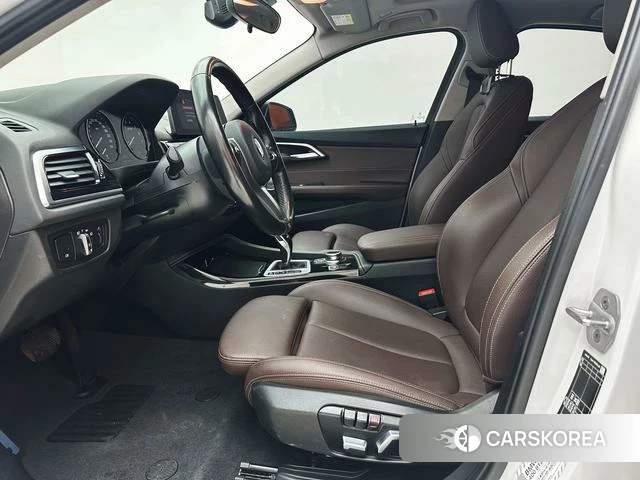 BMW 1 series 2023 Белый из Китая, фото 5