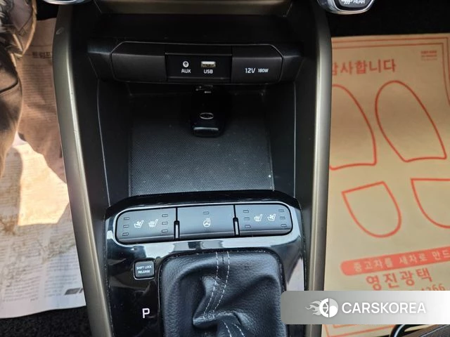 Kia Stonic 2018 Белый из Кореи, фото 5