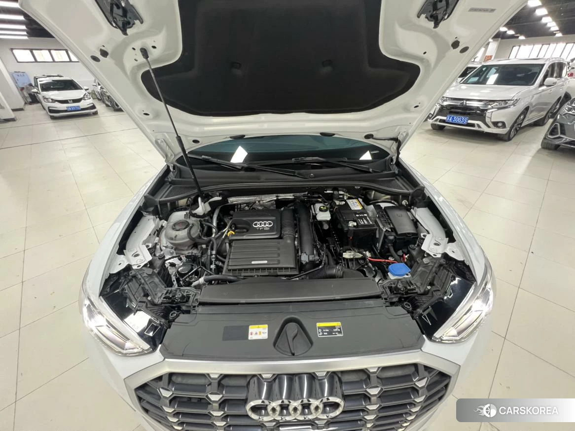 Audi Q3 2021 Белый из Китая, фото 5
