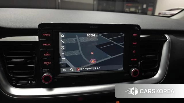 Kia Stonic 2018 Белый из Кореи, фото 5