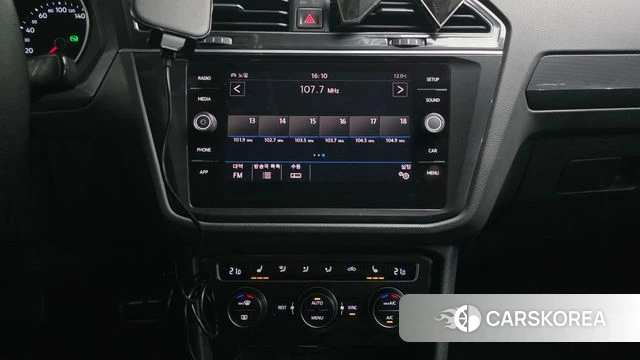 Volkswagen Tiguan second Generation 2018 Серый из Кореи, фото 5