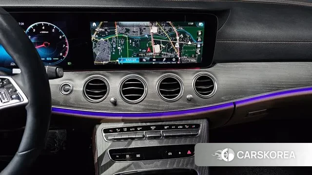 Mercedes-Benz E-Class W213 2022 Синий из Кореи, фото 5