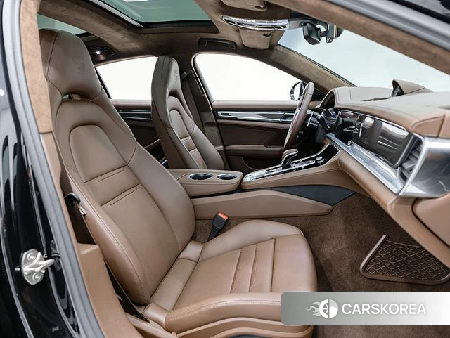 Porsche Panamera (971) 2023 Черный из Кореи, фото 5