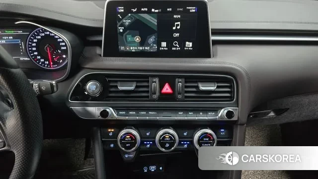 Genesis G70 2019 Черный из Кореи, фото 5