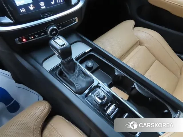 Volvo S60 3rd generation 2019 Серый из Кореи, фото 5