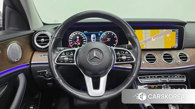 Mercedes-Benz E-Class W213 2020 Серый из Кореи, фото 5