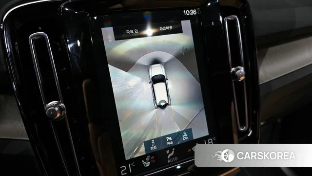 Volvo XC40 2022 Серебристо-серый из Кореи, фото 5
