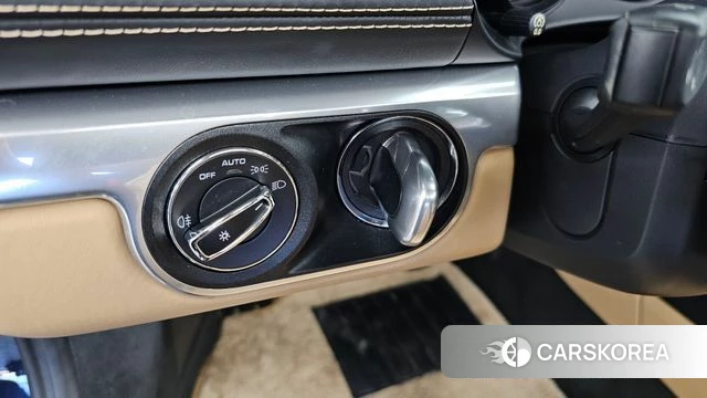 Porsche 718 Boxster 2019 Синий из Кореи, фото 5