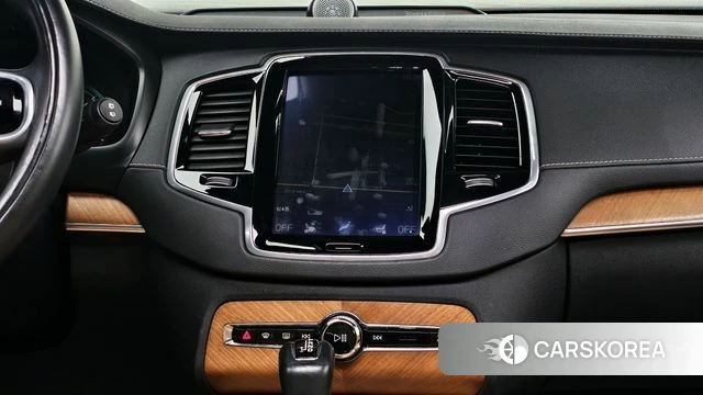 Volvo XC90 second Generation 2019 Белый из Кореи, фото 5