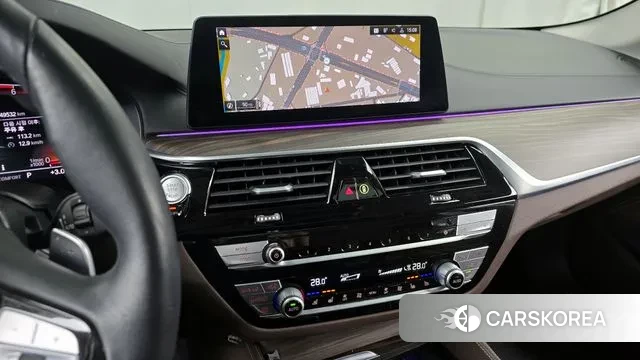 BMW 5 Series (G30) 2020 Синий из Кореи, фото 5