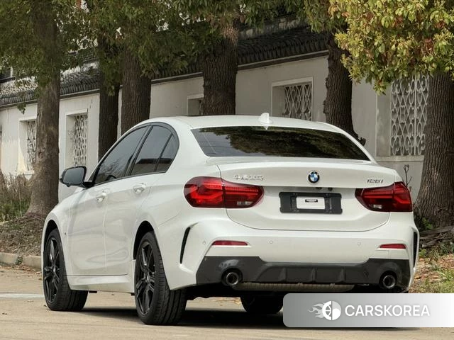 BMW 1 series 2023 Белый из Китая, фото 5