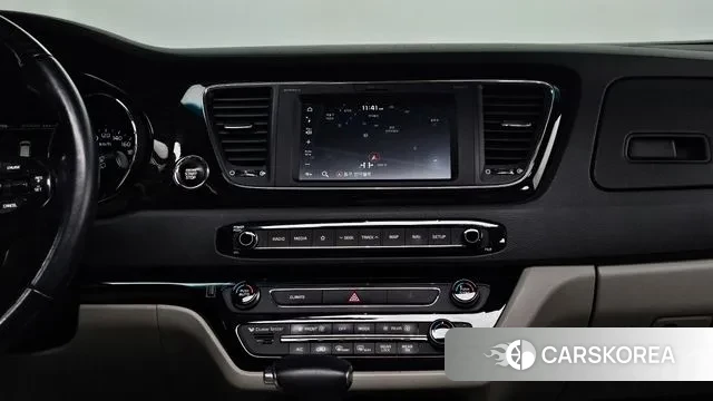 Kia The New Carnival 2018 Черный из Кореи, фото 5