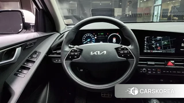Kia Di Ol Nu Niro 2022 Белый из Кореи, фото 5