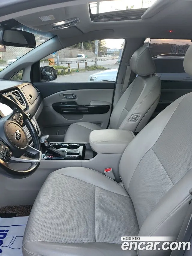 Kia The New Carnival id 2710004 из Кореи 5