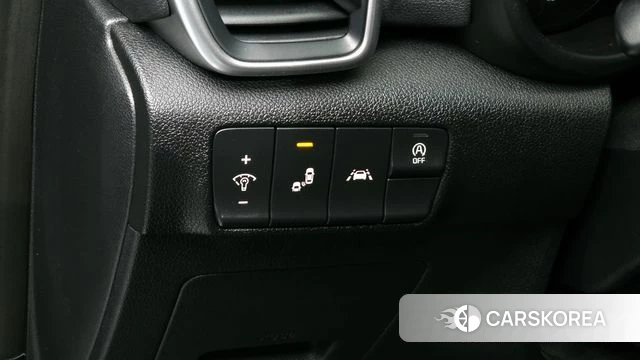 Kia Sportage The Bold 2021 Серебряный из Кореи, фото 5