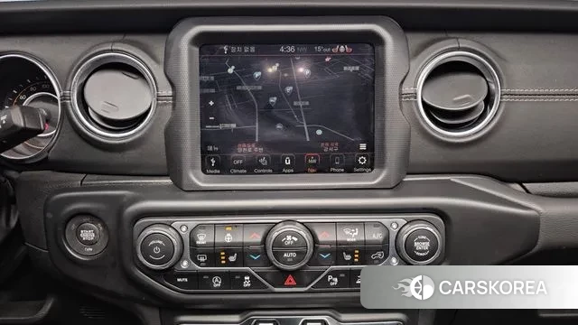 Jeep Wrangler (JL) 2023 Черный из Кореи, фото 5