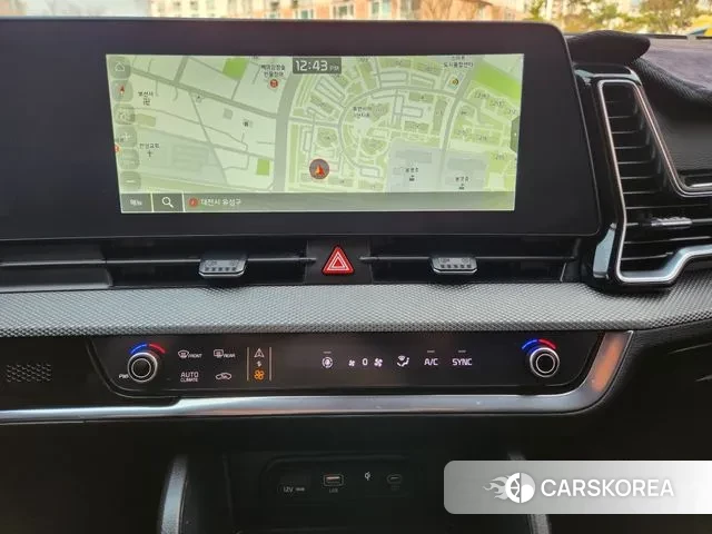 Kia Sportage 5th Generation 2022 Белый из Кореи, фото 5