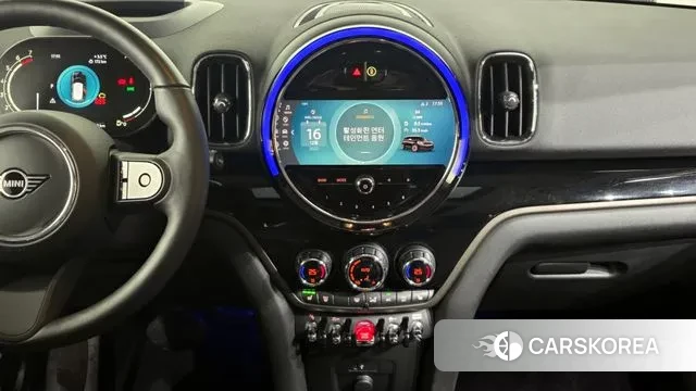 Mini Cooper Countryman 2023 Черный из Кореи, фото 5