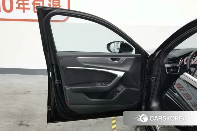 Audi A6L 2023 Черный из Китая, фото 5