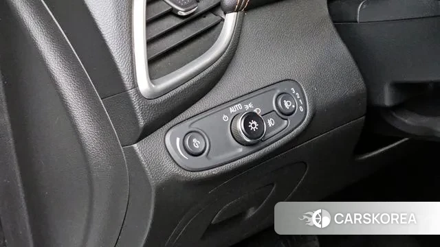 Chevrolet (GM Daewoo) The New Trax 2019 Белый из Кореи, фото 5