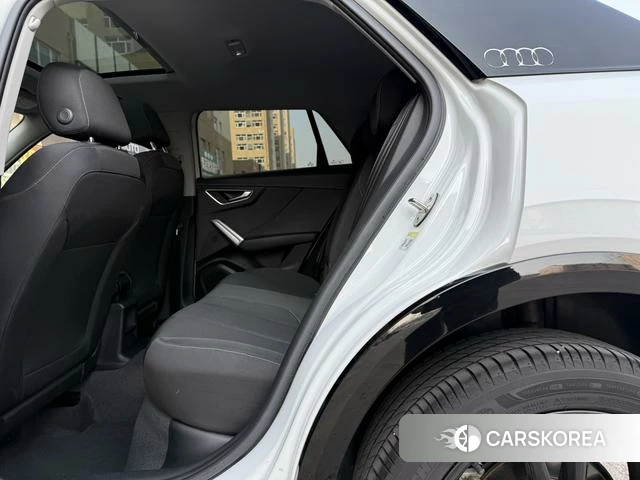 Audi Q2L 2020 Белый из Китая, фото 5
