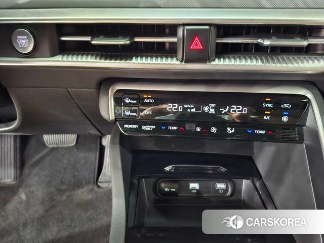 Kia K5 Hybrid 3rd Generation 2023 Черный из Кореи, фото 5
