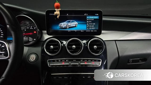 Mercedes-Benz C-Class W205 2020 Белый из Кореи, фото 5