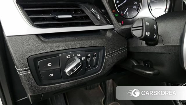 BMW X1 (F48) 2022 Белый из Кореи, фото 5