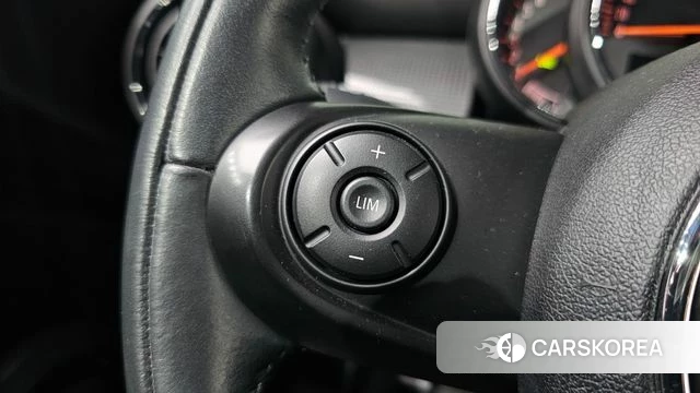 Mini Cooper 2018 Зеленый из Кореи, фото 5