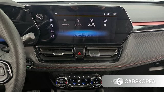 Chevrolet (GM Daewoo) The New Trail Blazer 2025 Черный из Кореи, фото 5