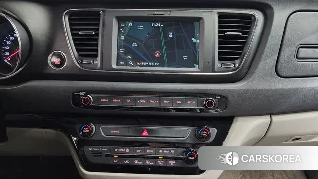 Kia The New Carnival 2018 Серый из Кореи, фото 5