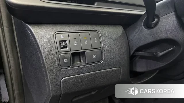 Hyundai Staria 2022 Черный из Кореи, фото 5