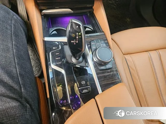 BMW 5 Series (G30) 2022 Серый из Кореи, фото 5