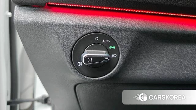 Volkswagen 7th Generation of Jetta 2022 Белый из Кореи, фото 5
