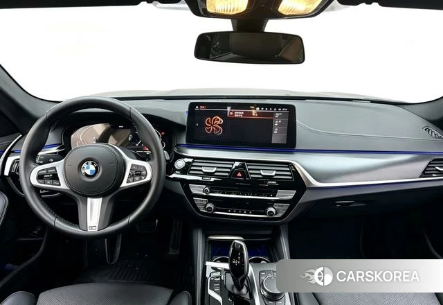BMW 5 series (imported) 2023 Черный из Китая, фото 5