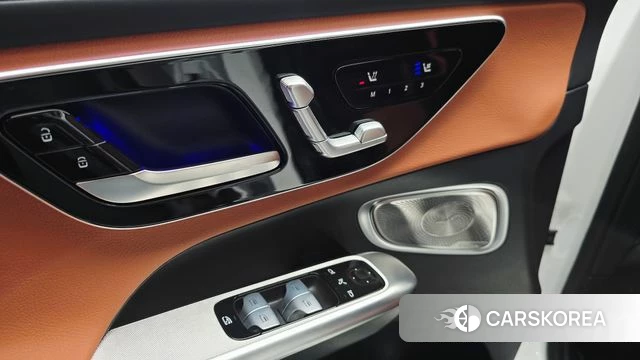 Mercedes-Benz GLC-Class X254 2024 Белый из Кореи, фото 5