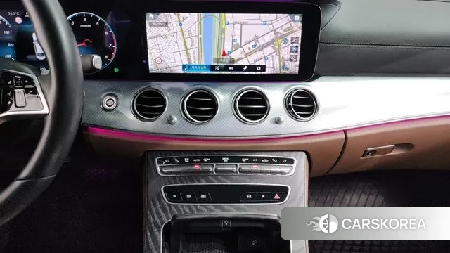 Mercedes-Benz E-Class W213 2021 Белый из Кореи, фото 5