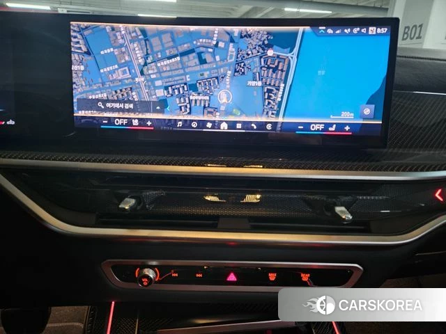 BMW X7 (G07) 2025 Цвет галактики из Кореи, фото 5