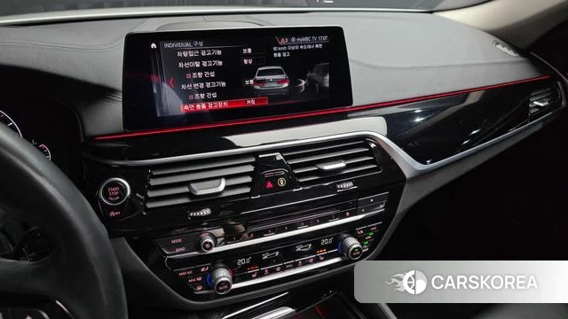 BMW 5 Series (G30) 2019 Белый из Кореи, фото 5