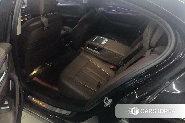 BMW 5 series 2022 Черный из Китая, фото 5