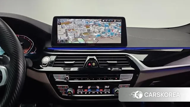 BMW 5 Series (G30) 2022 Черный из Кореи, фото 5