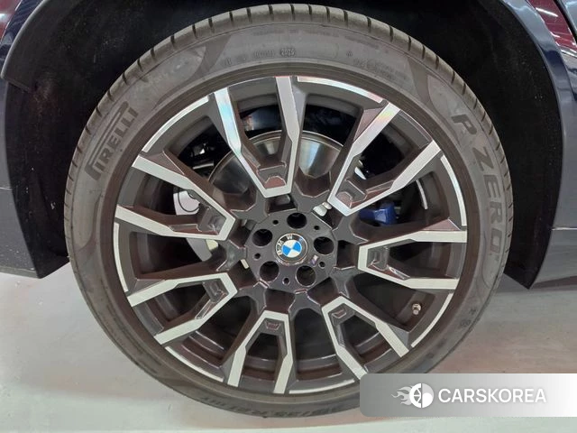 BMW X5 (G05) 2025 Черный из Кореи, фото 5
