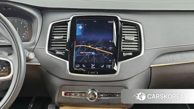 Volvo XC90 second Generation 2022 Белый из Кореи, фото 5
