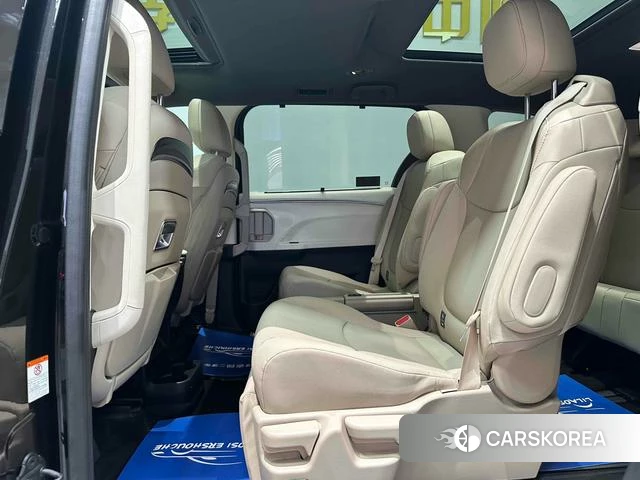 Toyota Grevia 2023 Черный из Китая, фото 5