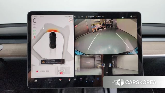 Tesla Model Y 2023 Черный из Кореи, фото 5