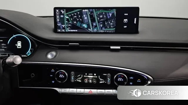 Genesis GV70 2021 Черный из Кореи, фото 5