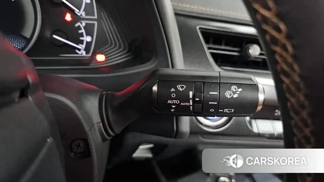 Lexus UX250h 2019 Серый из Кореи, фото 5